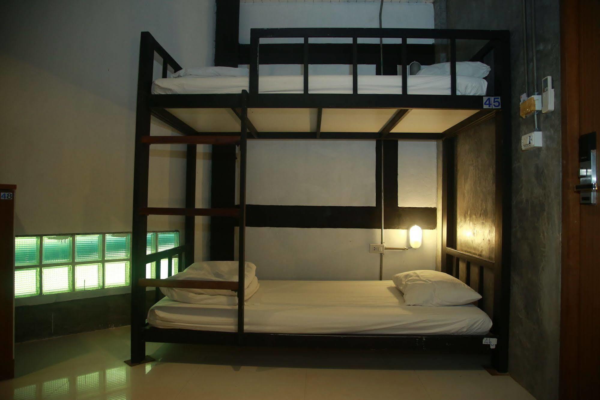 Oyo 585 Freedom Hostel @ Phi Phi المظهر الخارجي الصورة