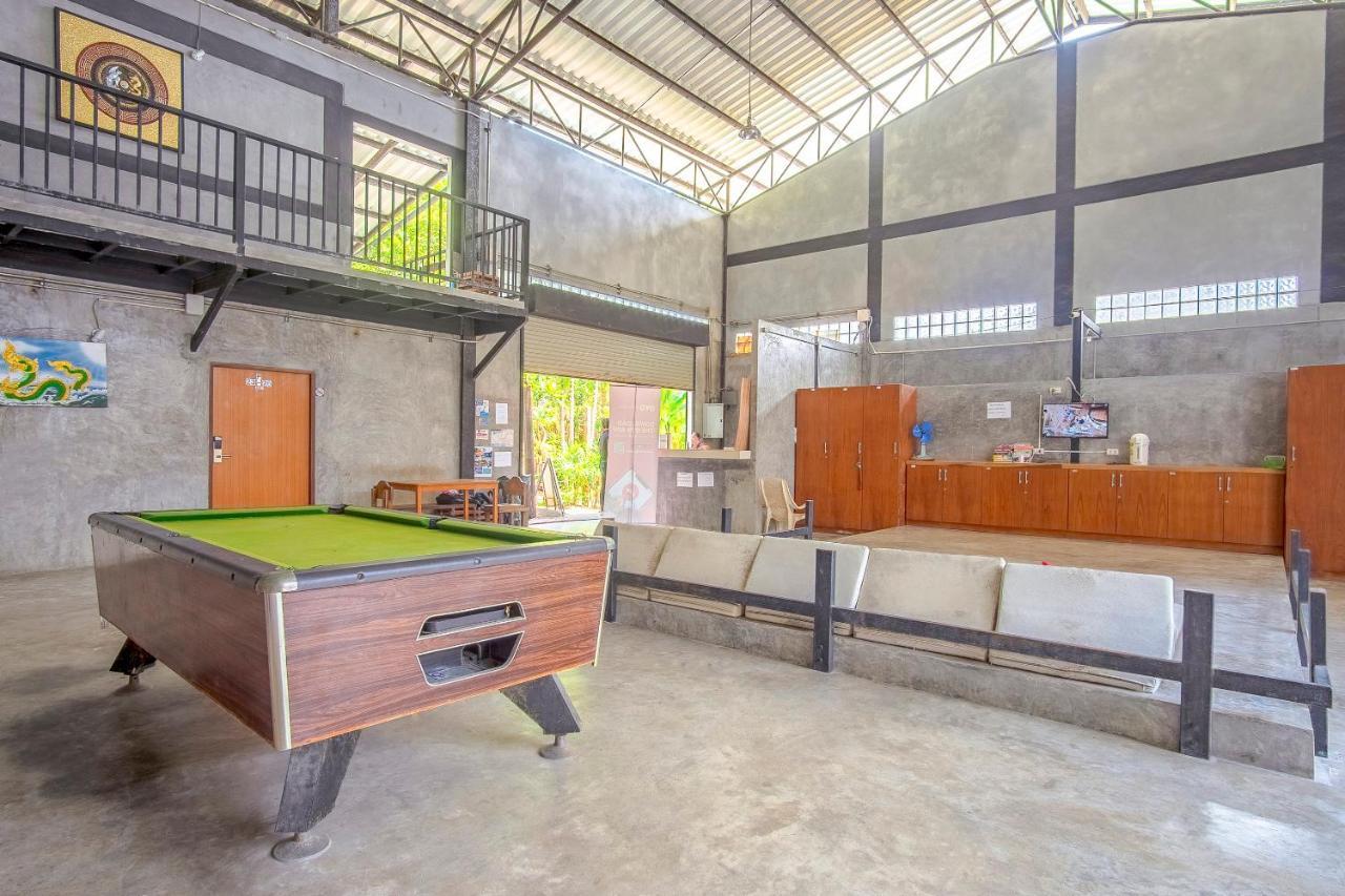 Oyo 585 Freedom Hostel @ Phi Phi المظهر الخارجي الصورة